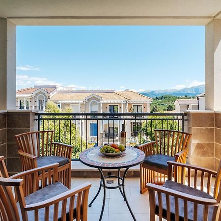 Lustica Apartments Central Tivat Bagian luar foto
