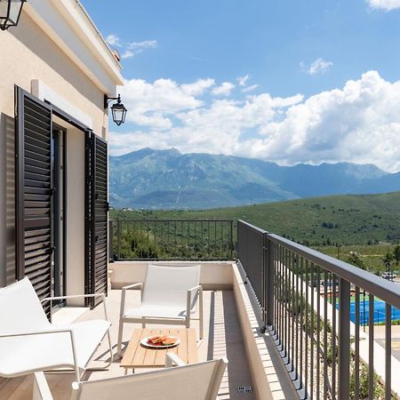 Lustica Apartments Central Tivat Bagian luar foto