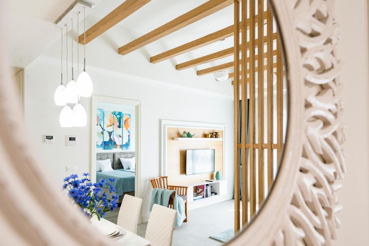 Lustica Apartments Central Tivat Bagian luar foto