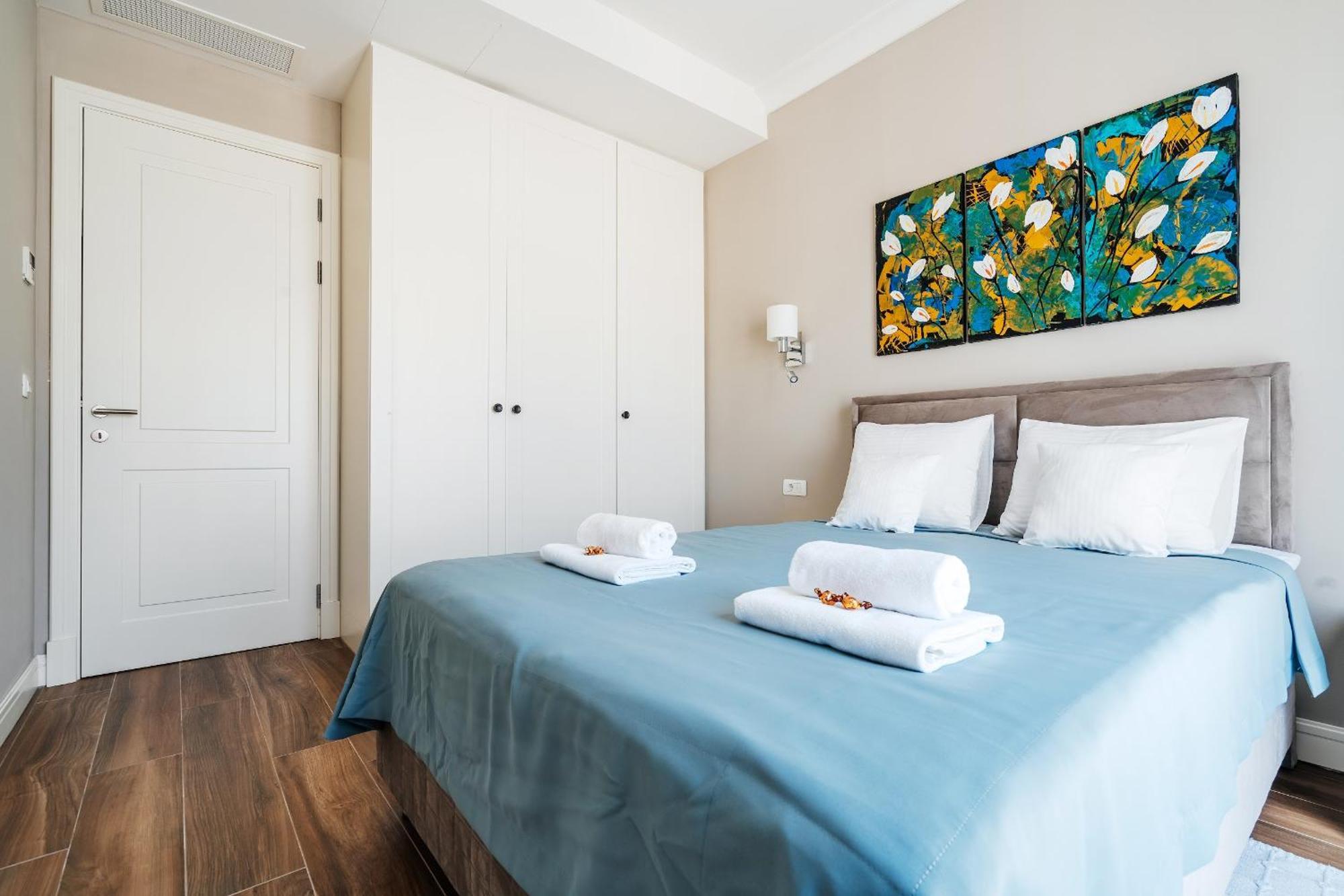 Lustica Apartments Central Tivat Bagian luar foto