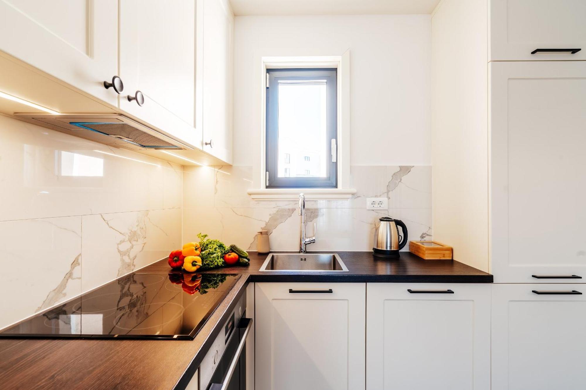 Lustica Apartments Central Tivat Bagian luar foto