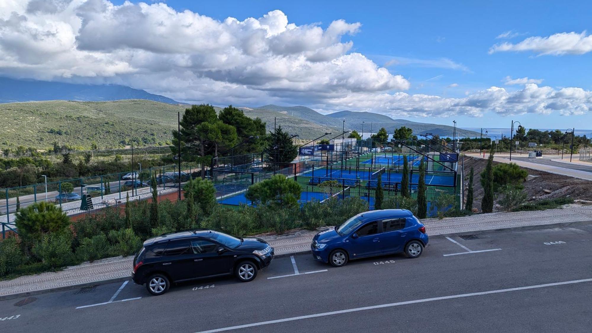 Lustica Apartments Central Tivat Bagian luar foto