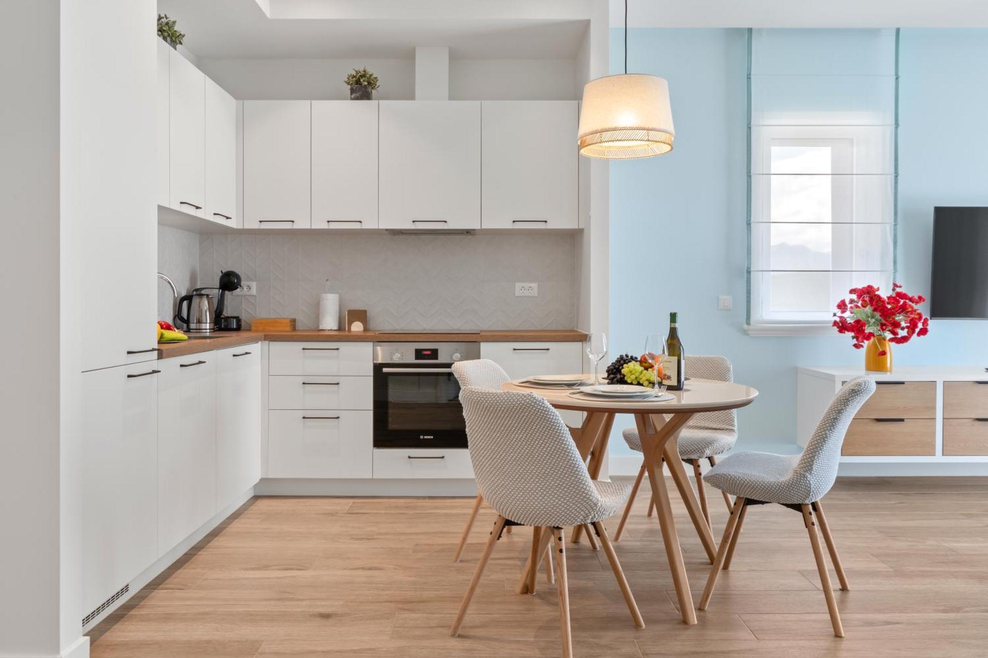 Lustica Apartments Central Tivat Bagian luar foto