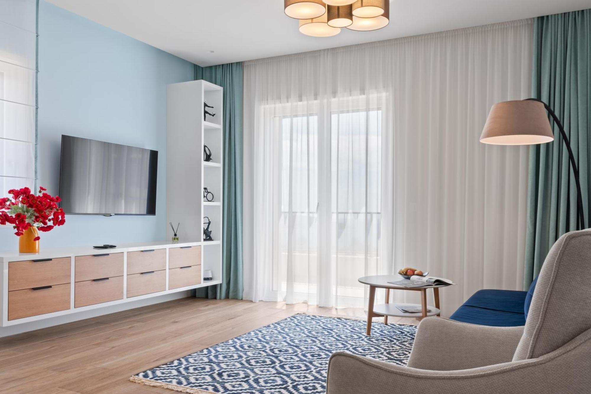 Lustica Apartments Central Tivat Bagian luar foto